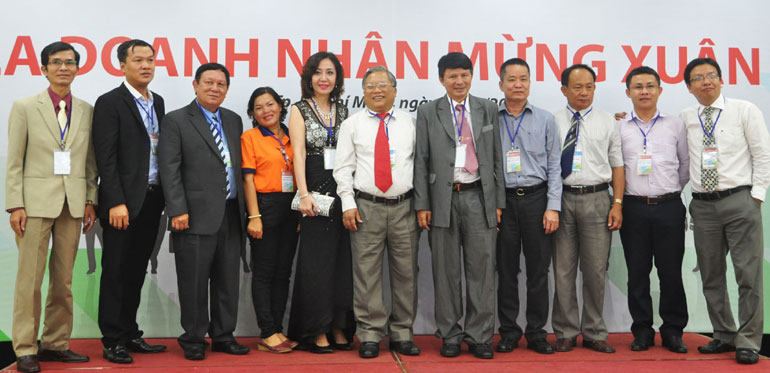 TỔNG QUAN VỀ CÂU LẠC BỘ