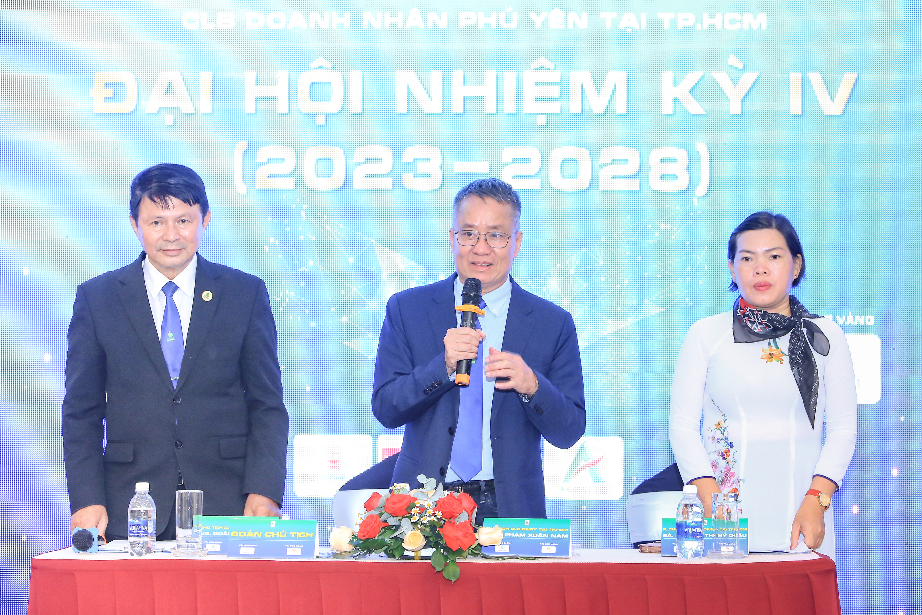 Gala kỷ niệm 15 năm thành lập